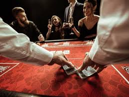 Зеркало Weiss Casino